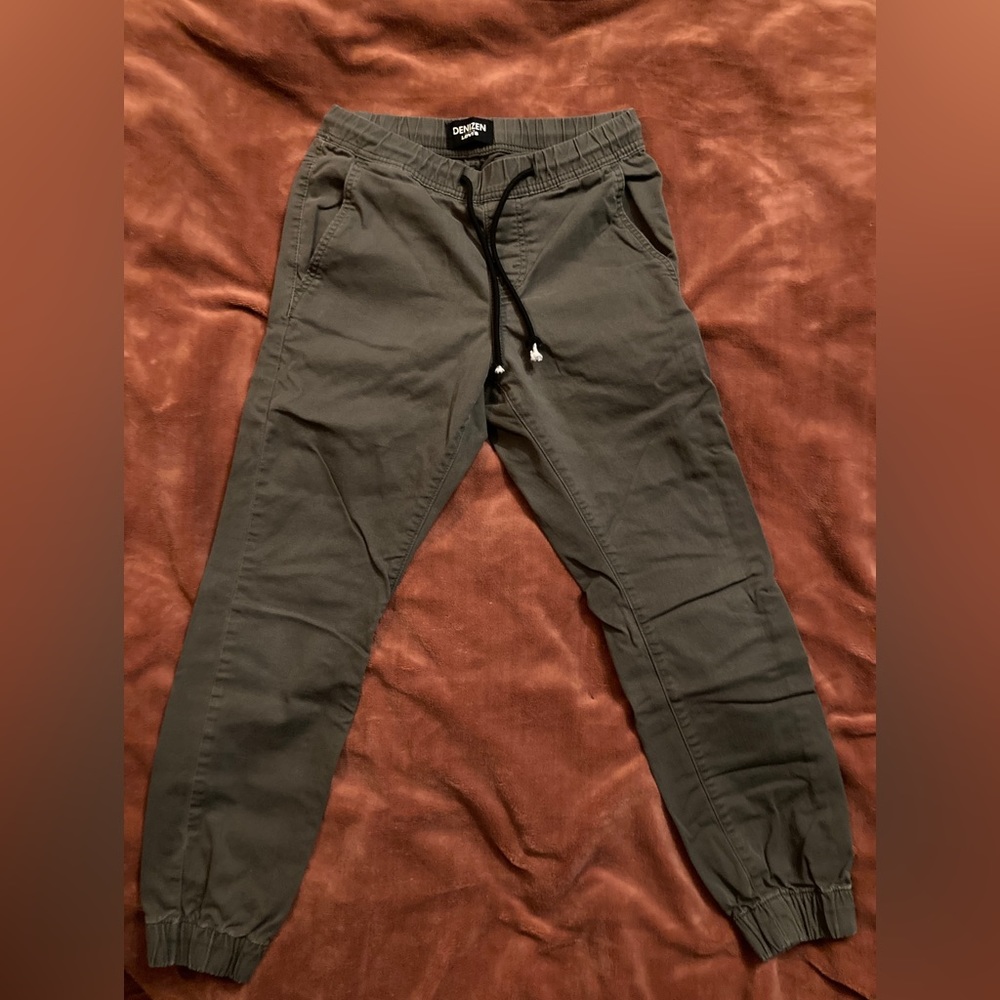 Levi’s Green Joggers